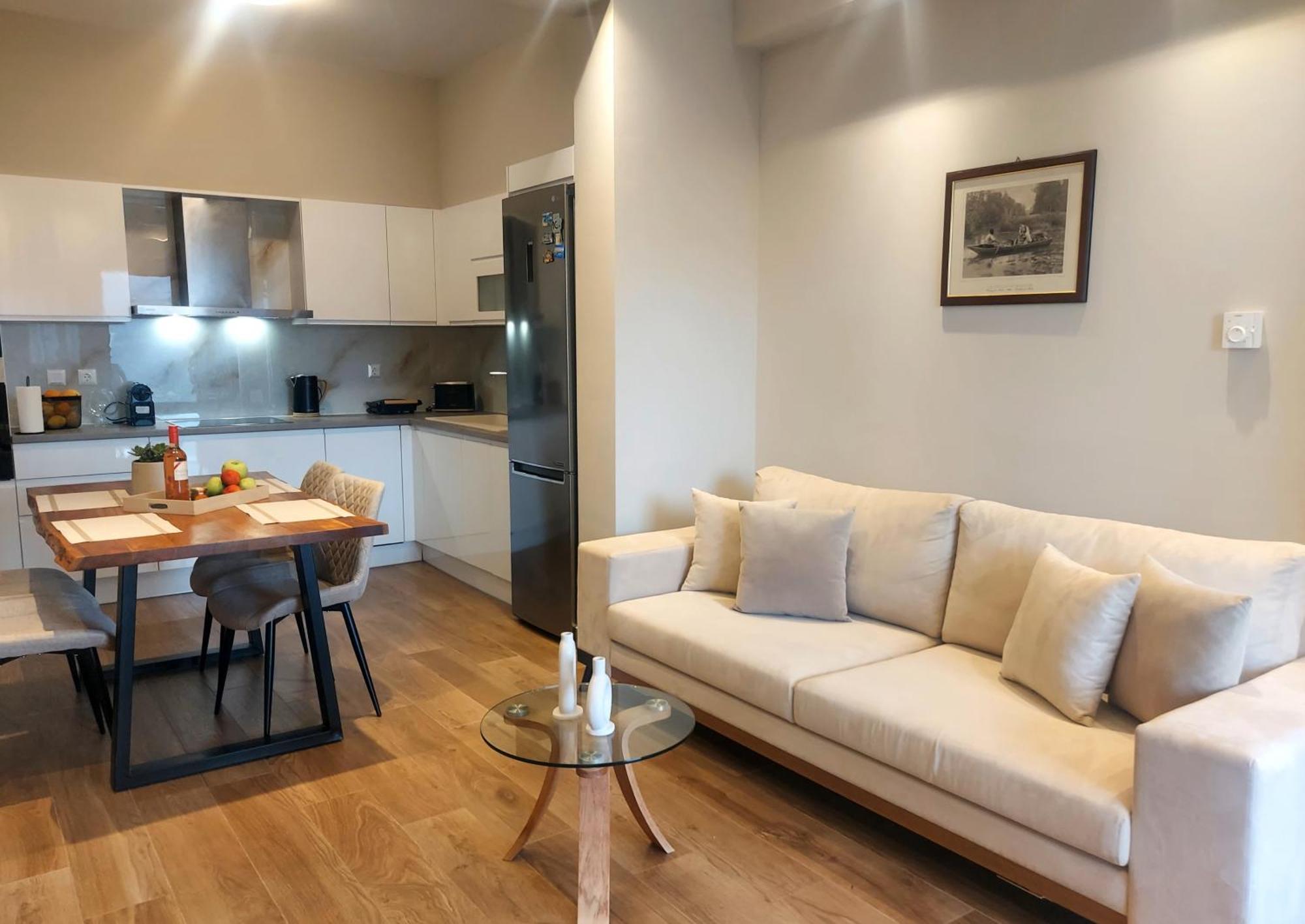 ארגוסטולי Adelinas' Apartment מראה חיצוני תמונה