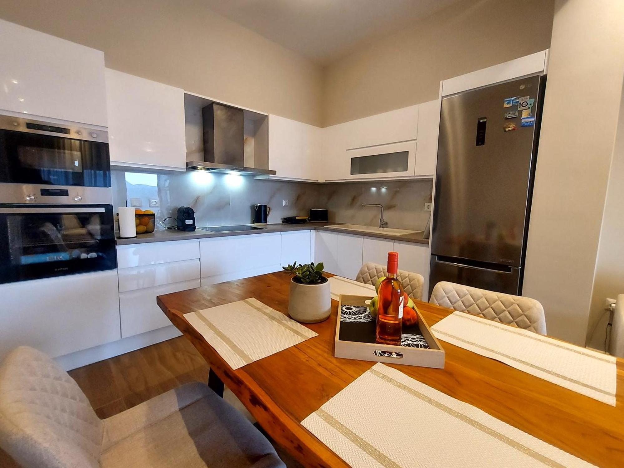 ארגוסטולי Adelinas' Apartment מראה חיצוני תמונה