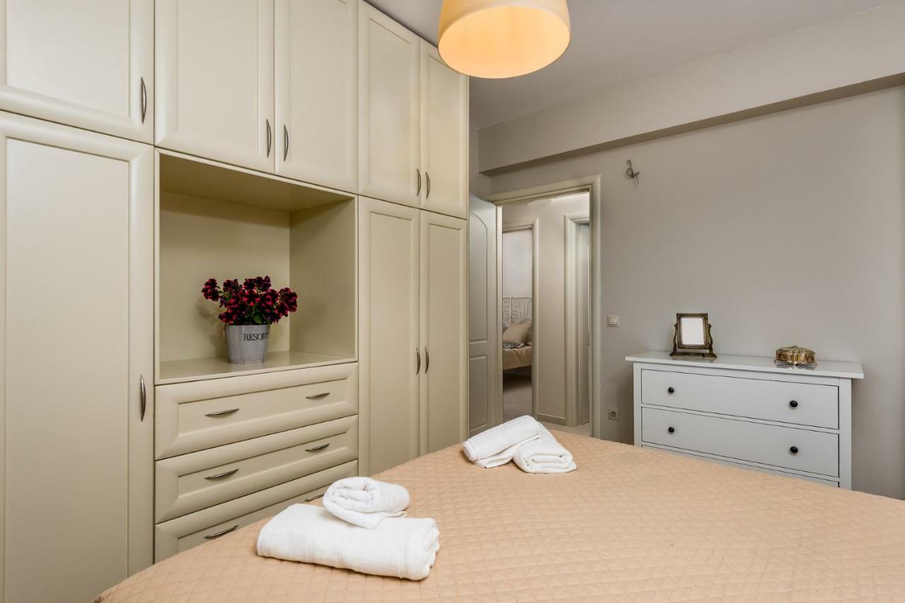 ארגוסטולי Adelinas' Apartment מראה חיצוני תמונה